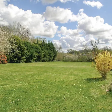 펜션 3 Bedroom Lovely In Montpeyroux (Dordogne)