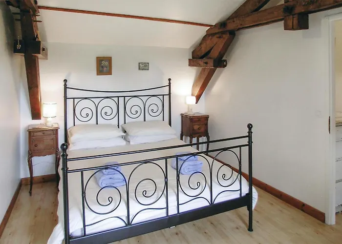 4 Bedroom Gorgeous In Prázdninový dům